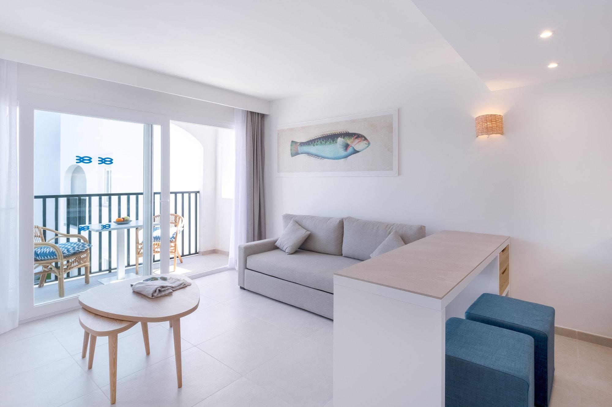 Fergus Style Carema Beach Cala'N Bosch  Exterior photo