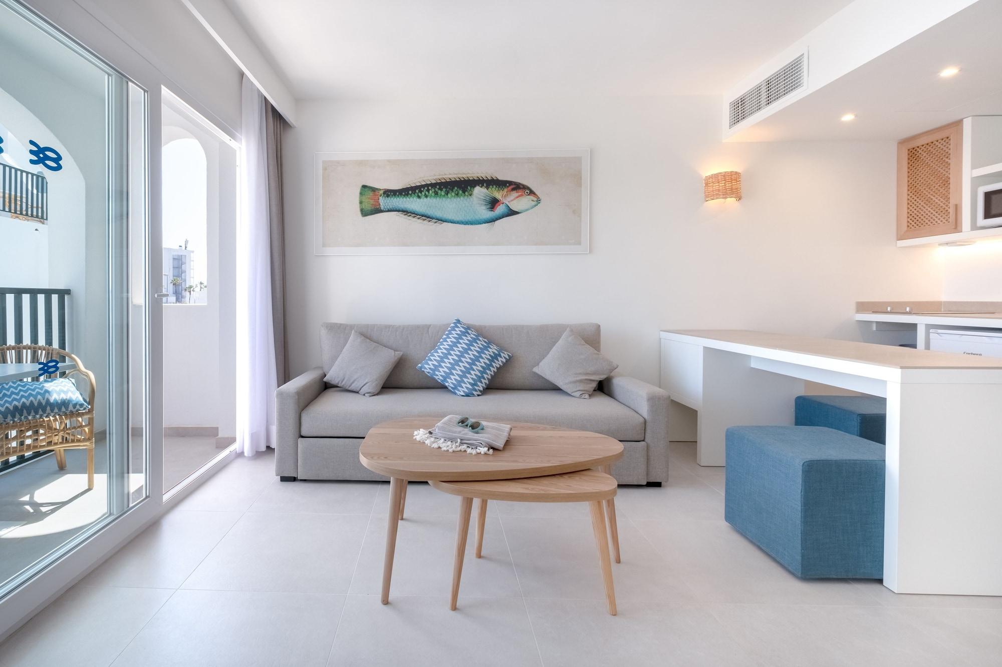 Fergus Style Carema Beach Cala'N Bosch  Exterior photo