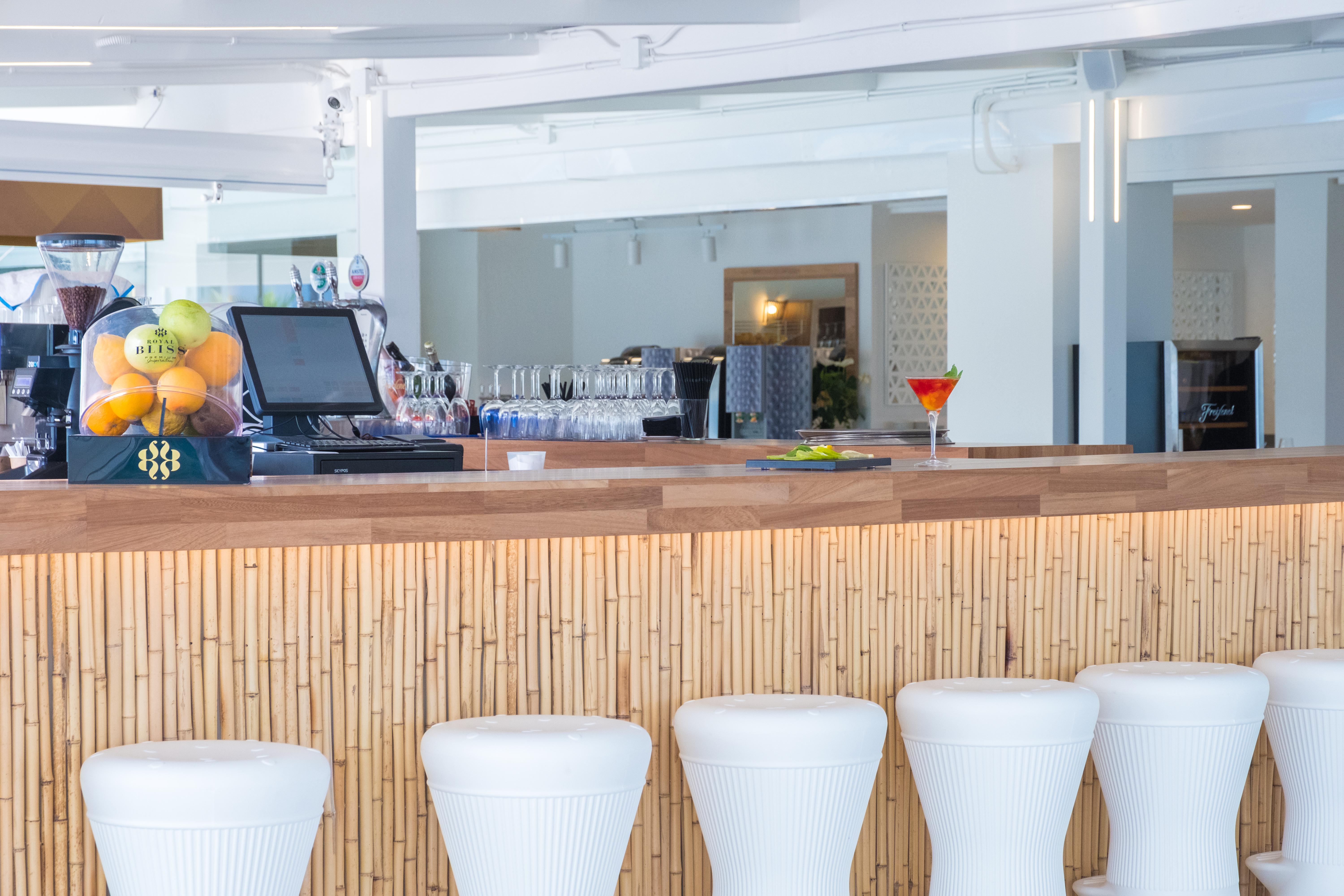 Fergus Style Carema Beach Cala'N Bosch  Exterior photo